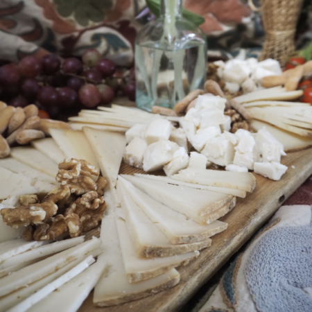 Tabla de quesos de cabra y oveja